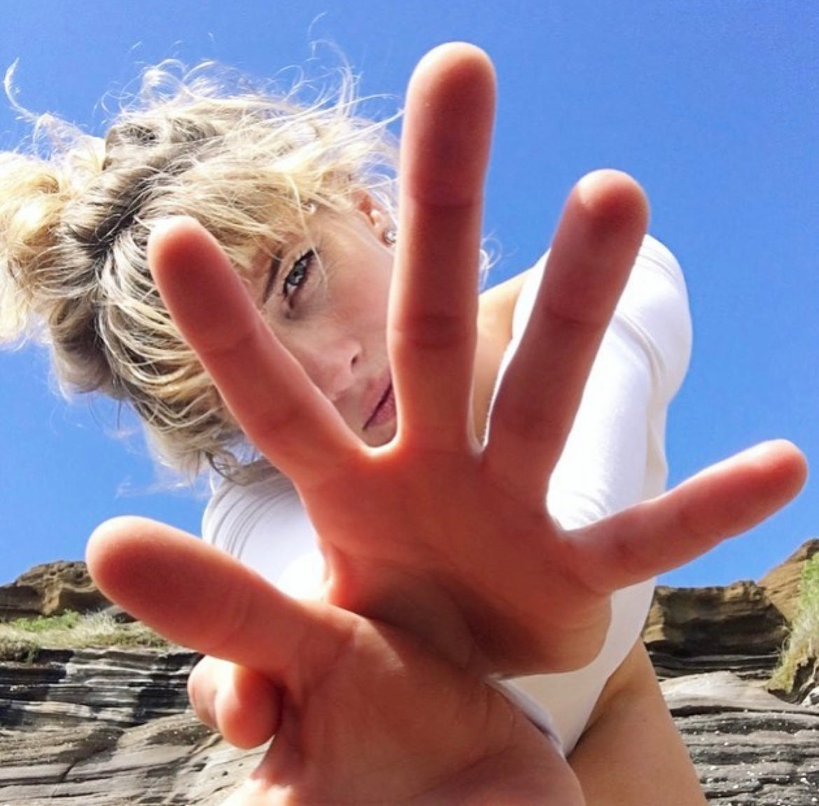 A Mini Moment With: Surfer and Waterwoman Raquel Dakota